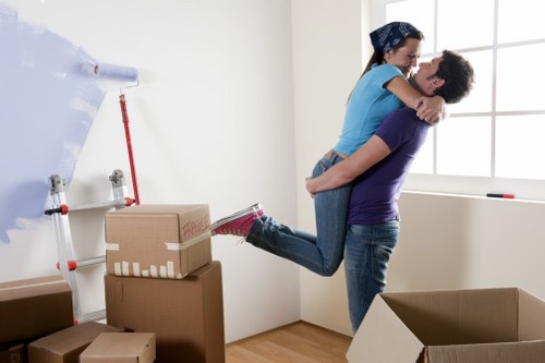 Packing boxes and furniture for removals in Downe