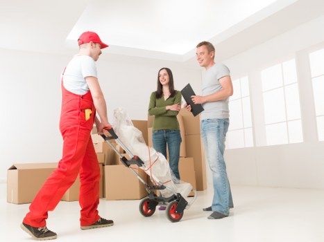 Professional team planning access for a Downe house move